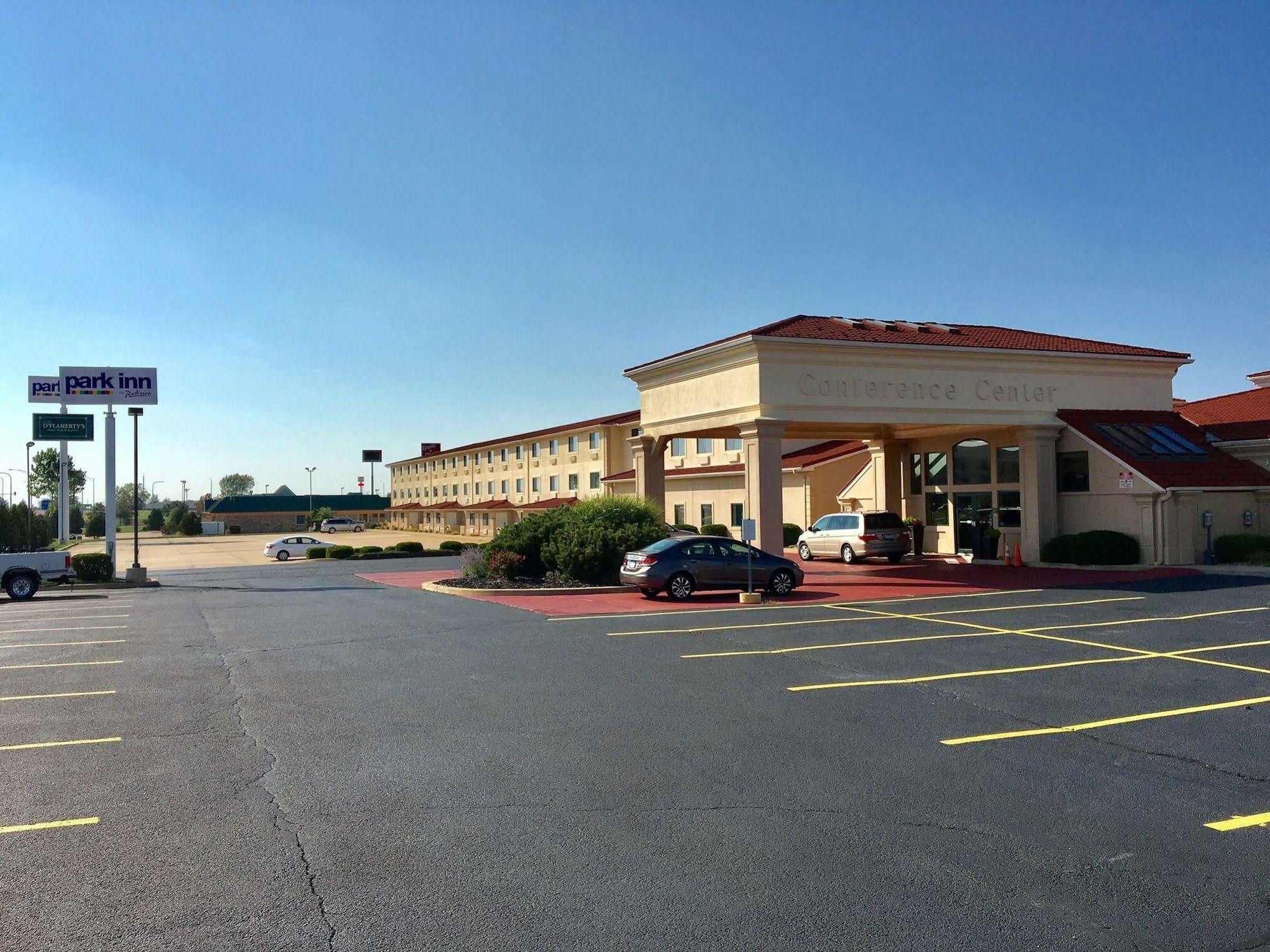 Comfort Inn & Suites At I-74 And 155 Morton Exterior photo